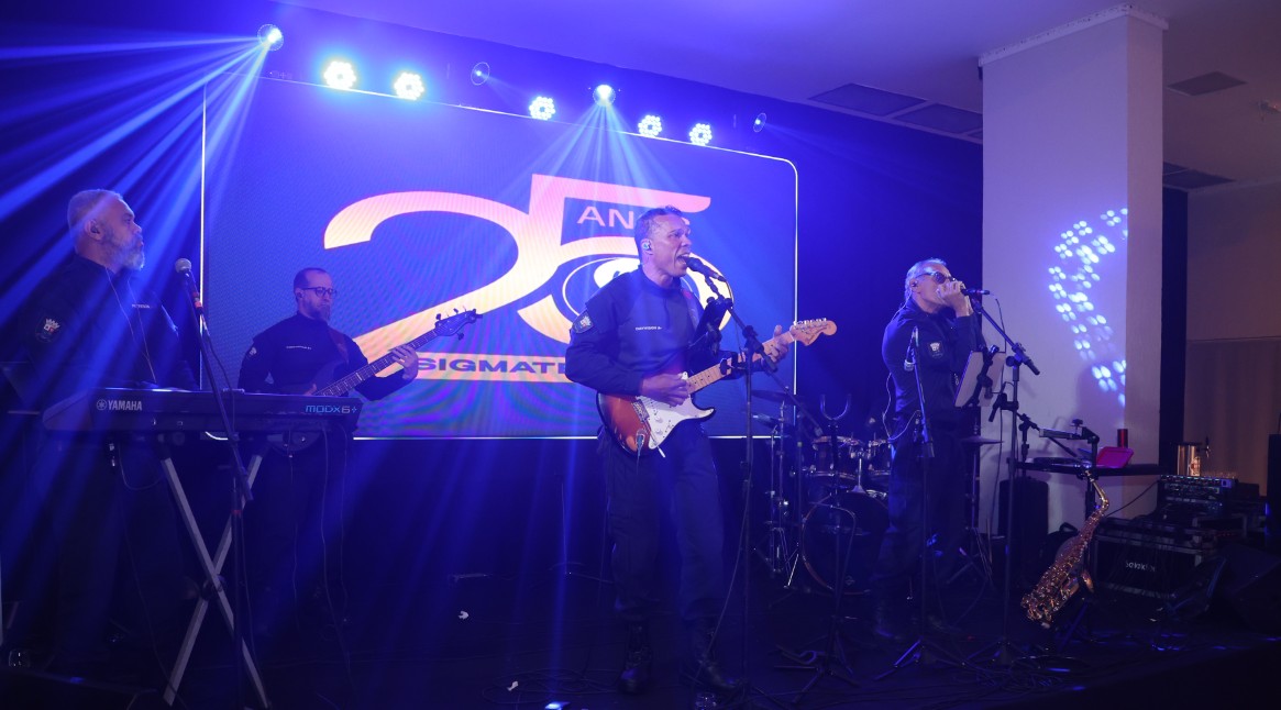 materia_sigmates_25_anos_3